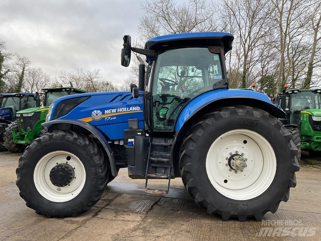 New Holland T 7.245 Traktorji
