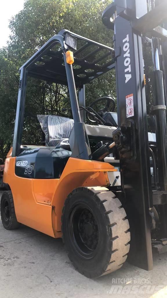 Toyota FD 50 Dizelski viličarji