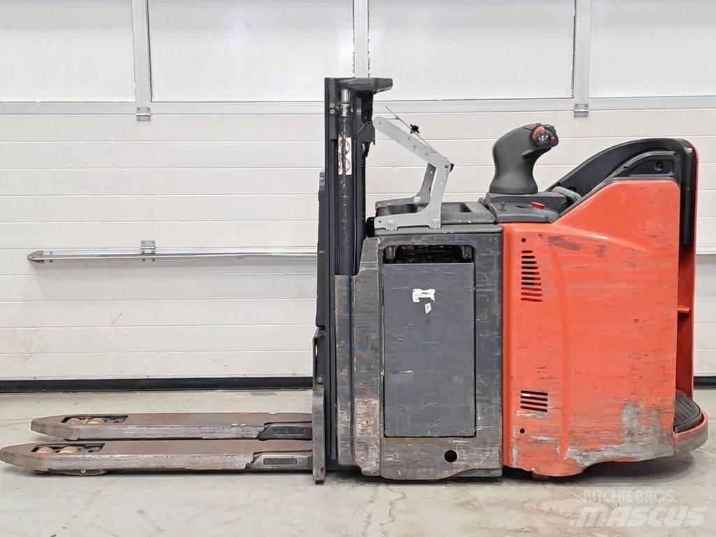 Linde L12LHPSP Ročni električni viličar