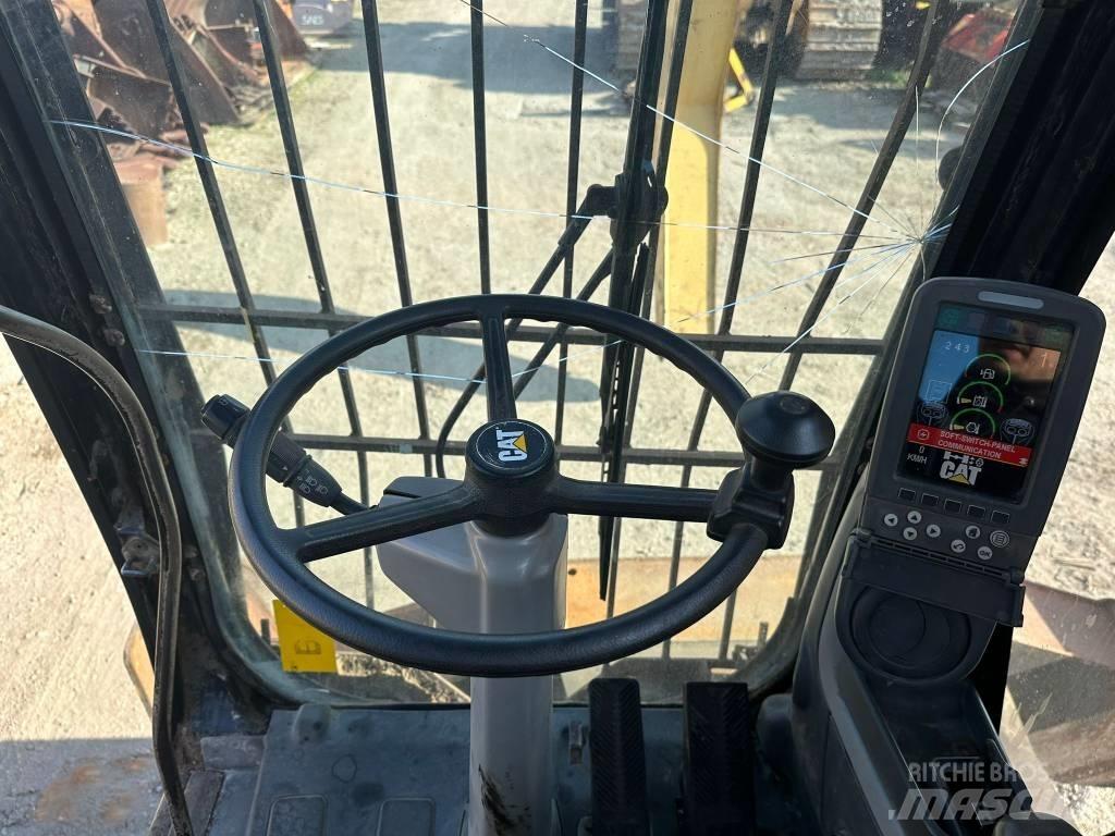 CAT M 318 D MH Bagri za prekladanje primarnih/sekundarnih surovin