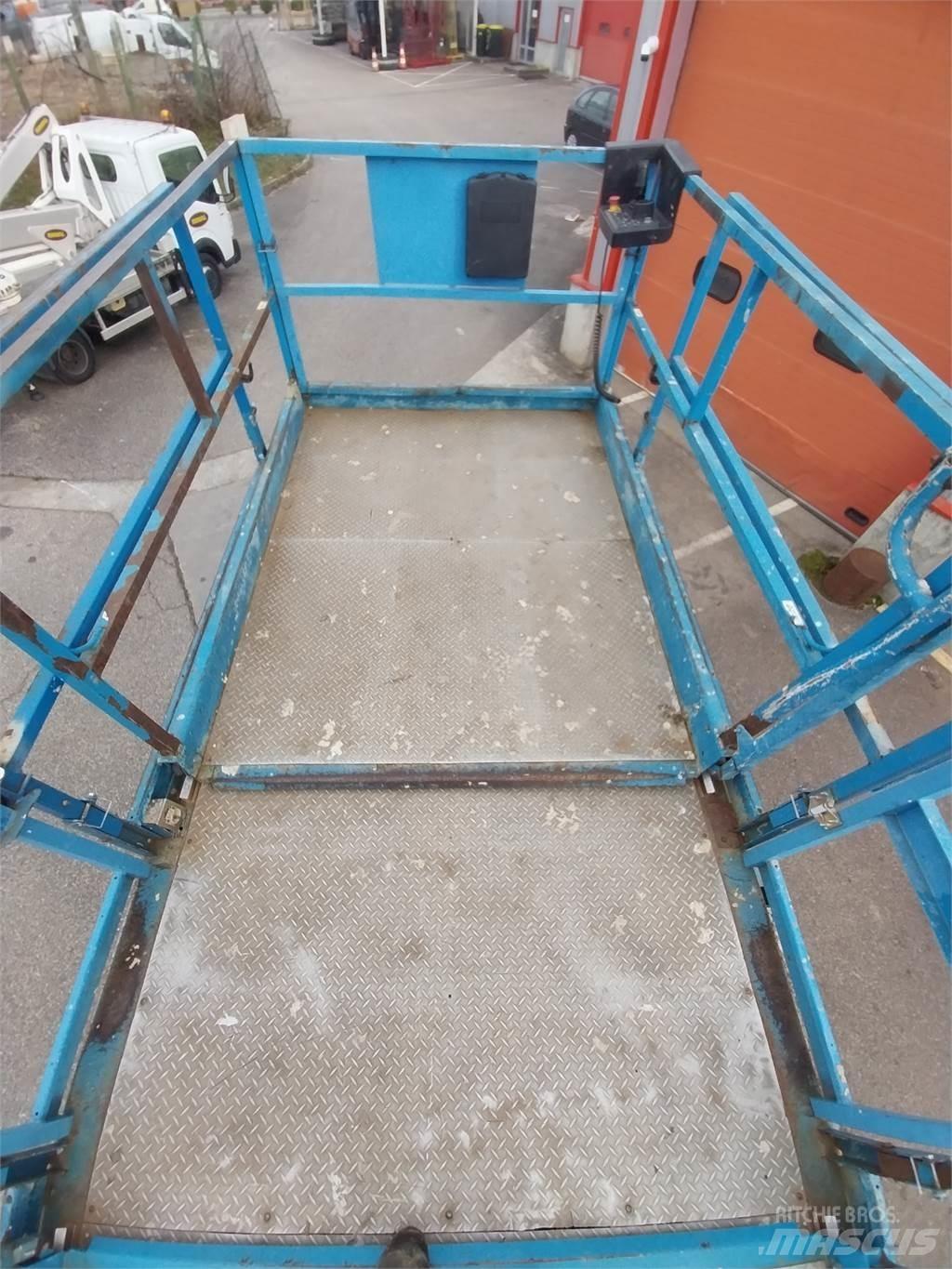 Genie GS5390RT Škarjaste dvižne ploščadi