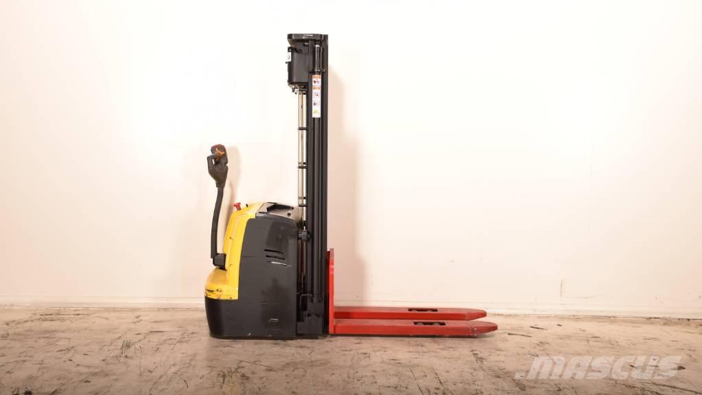 Hyster S1.5UT-24 Ročni električni viličar