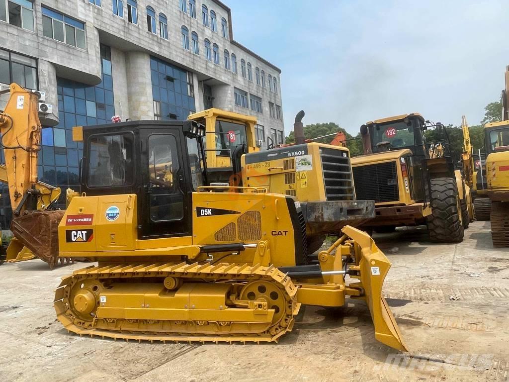 CAT D 5 K Buldožerji goseničarji