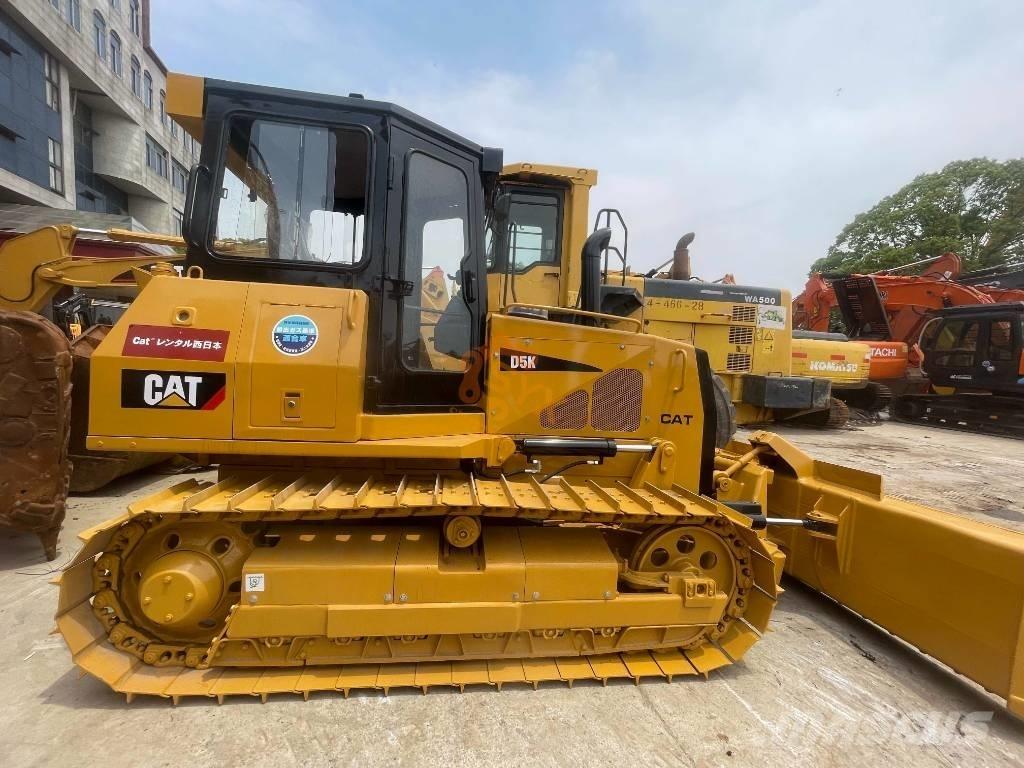 CAT D 5 K Buldožerji goseničarji