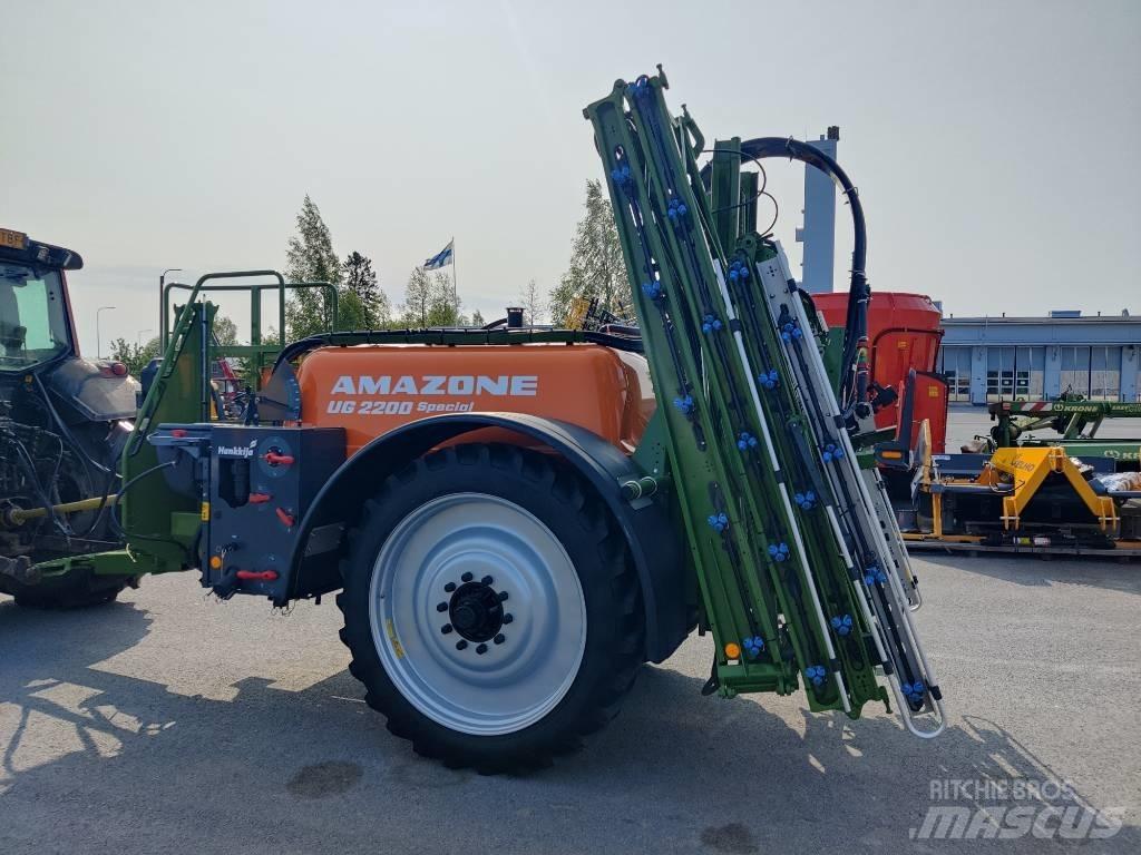 Amazone UG 2200 Vlečne škropilnice