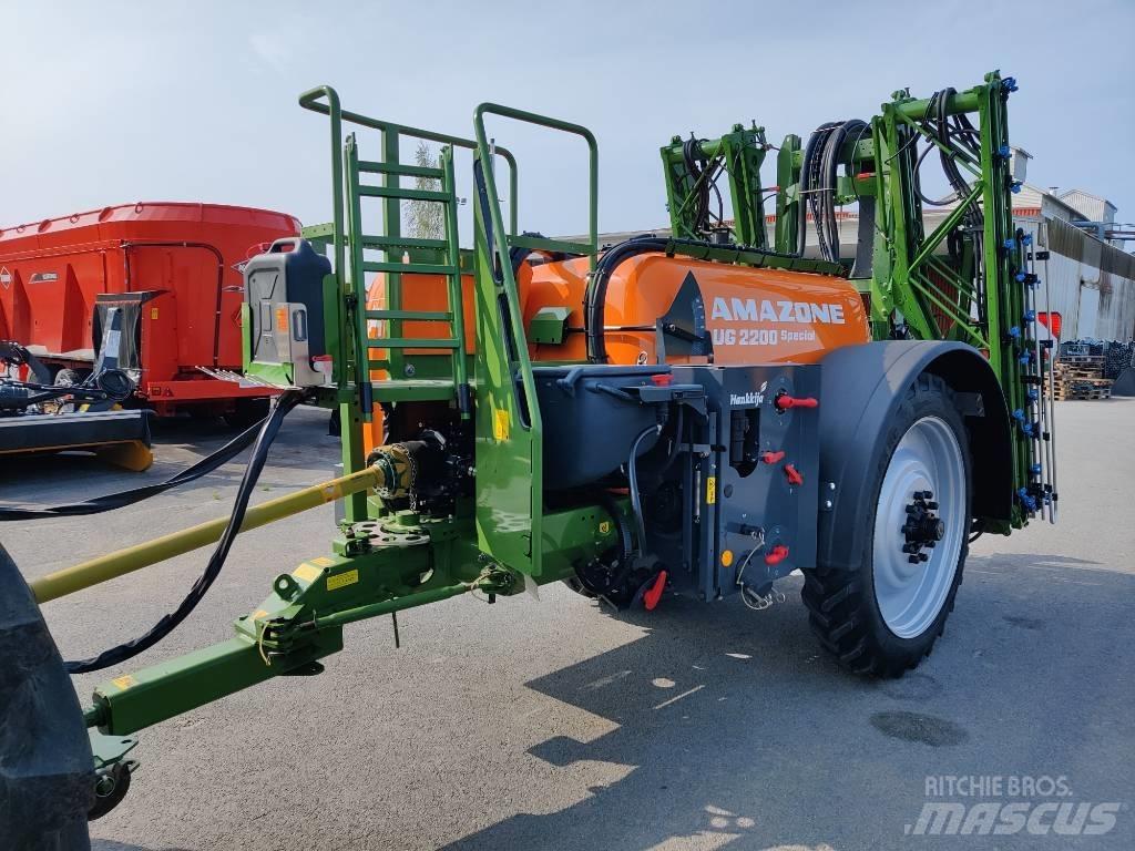 Amazone UG 2200 Vlečne škropilnice