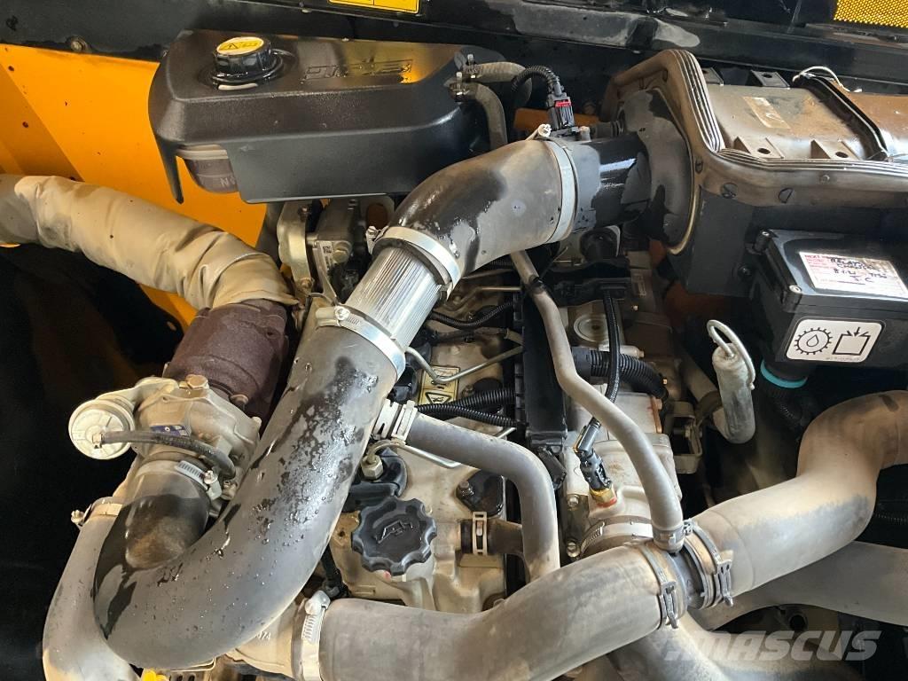 JCB 540-140 Teleskopski viličarji