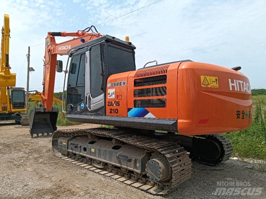 Hitachi ZX 210 Bagri za prekladanje primarnih/sekundarnih surovin