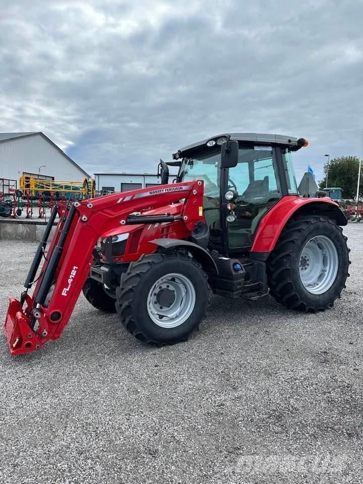 Massey Ferguson 5612 Traktorji