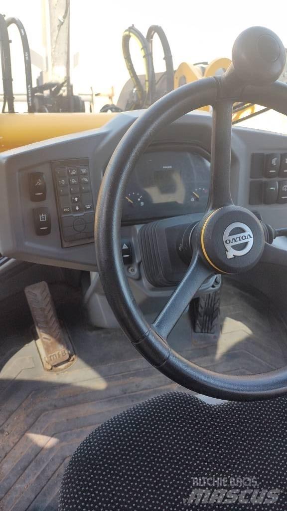Volvo L 35 G Kolesni nakladalci