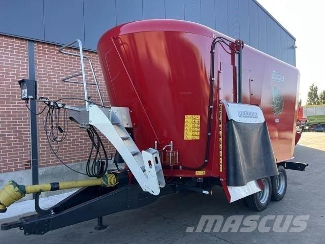 Peecon VME-240 Mešalne hranilnice