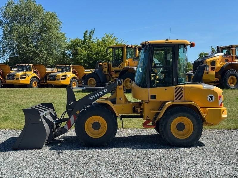Volvo L 35 G Kolesni nakladalci