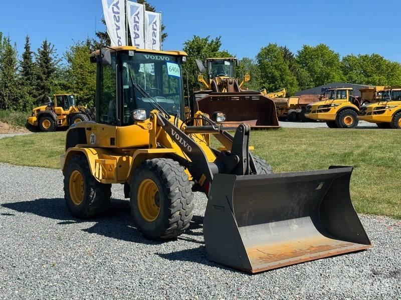 Volvo L 35 G Kolesni nakladalci