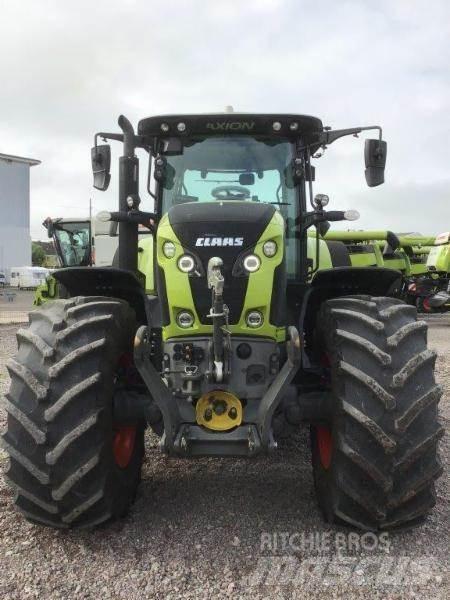CLAAS AXION 810 Traktorji
