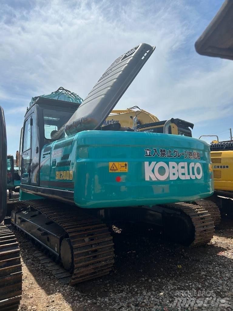 Kobelco SK200D Bagri goseničarji
