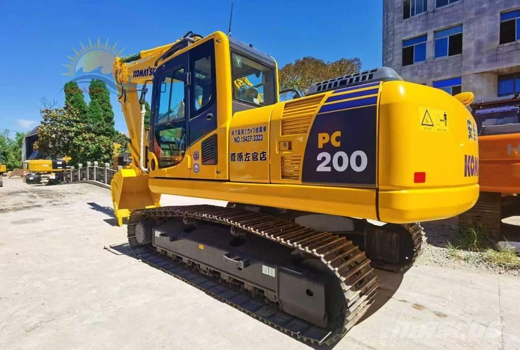 Komatsu PC 200-8 Bagri goseničarji