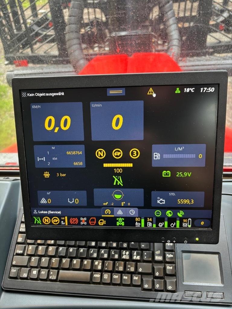 Komatsu 875 Forwarderji