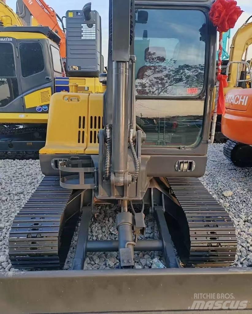 Volvo EC 60 Bagri goseničarji
