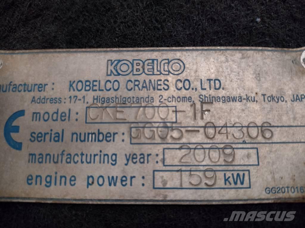 Kobelco CKE700-1F Dvigala na gosenicah