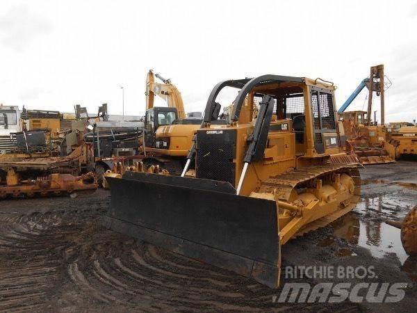 CAT D6G Buldožerji goseničarji