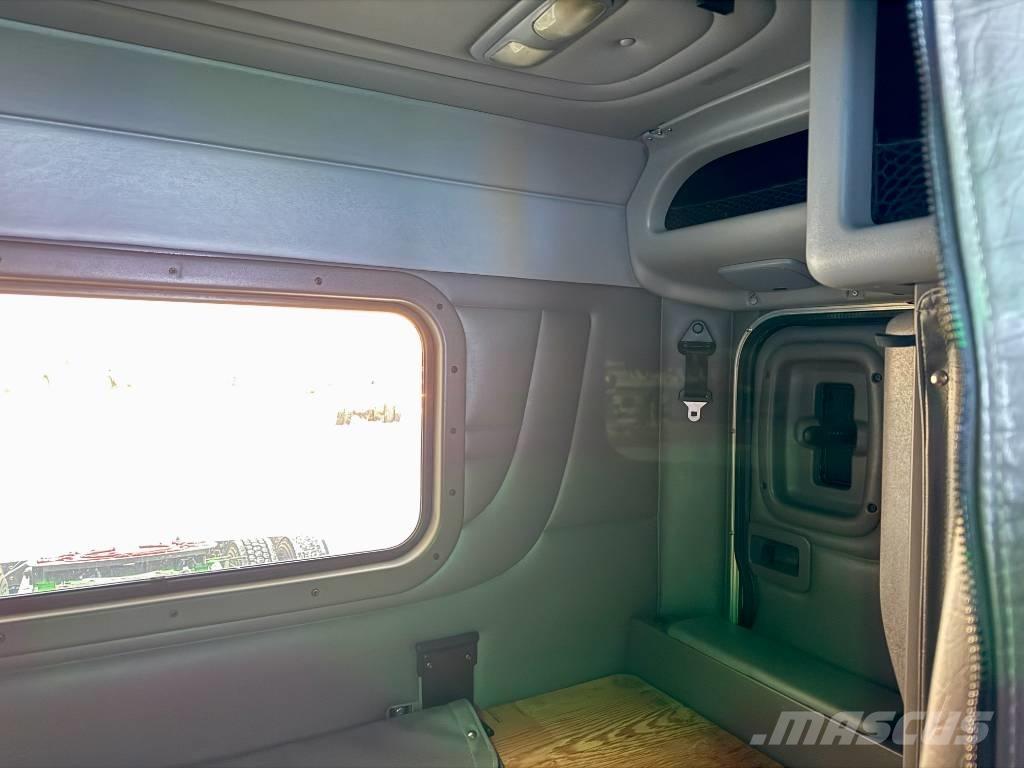 Peterbilt 389 Vlačilci