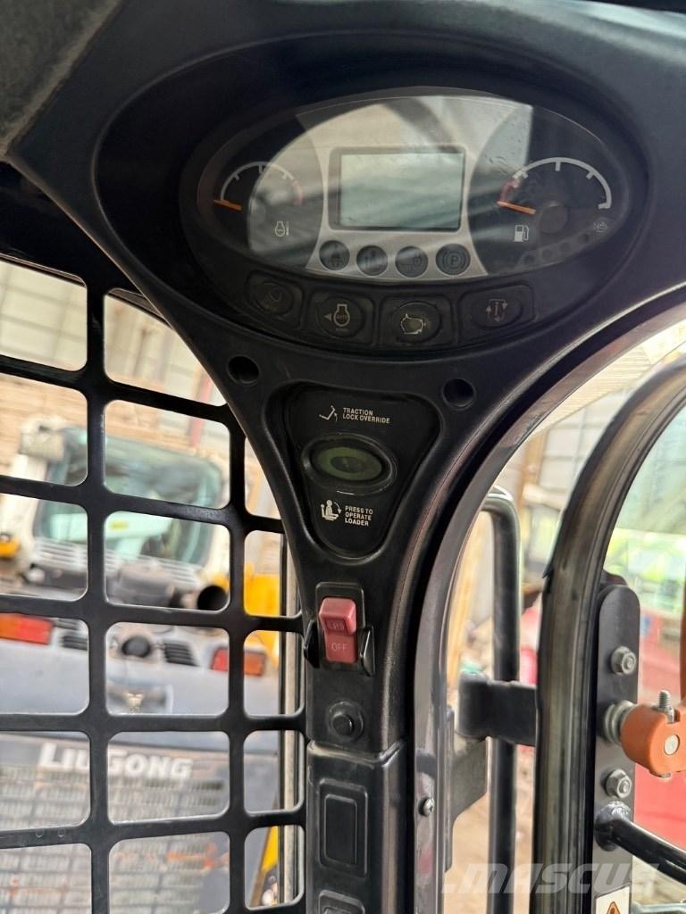 Bobcat S 770 Skid steer mini nakladalci