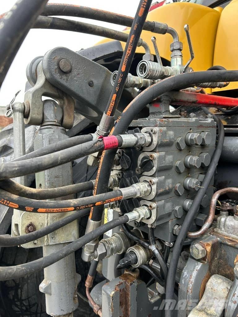 Challenger MT765 Traktorji
