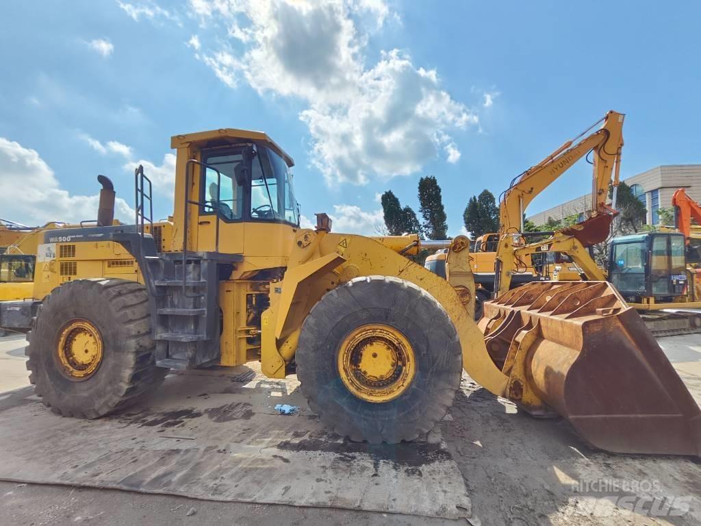 Komatsu WA 500 Kolesni nakladalci