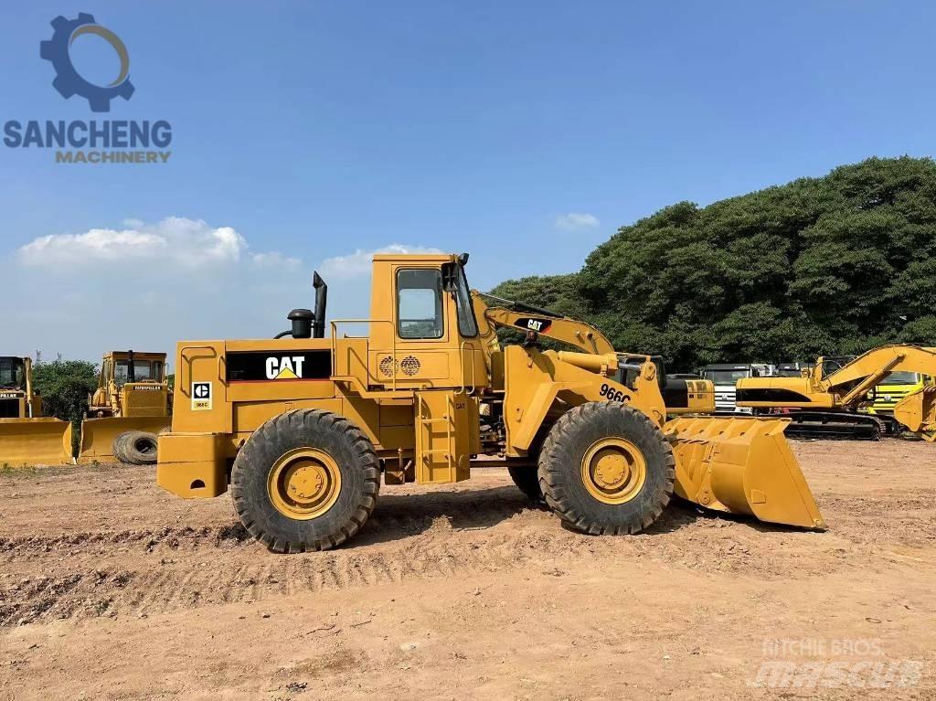 CAT 966 C Kolesni nakladalci