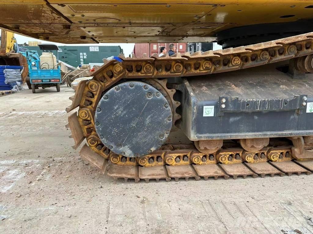 Komatsu PC 400 Bagri goseničarji