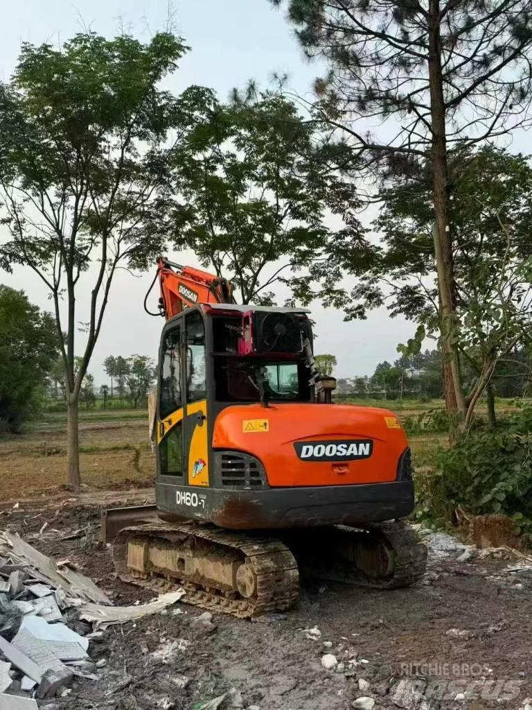 Doosan DH 60-7 Mini bagri <7t
