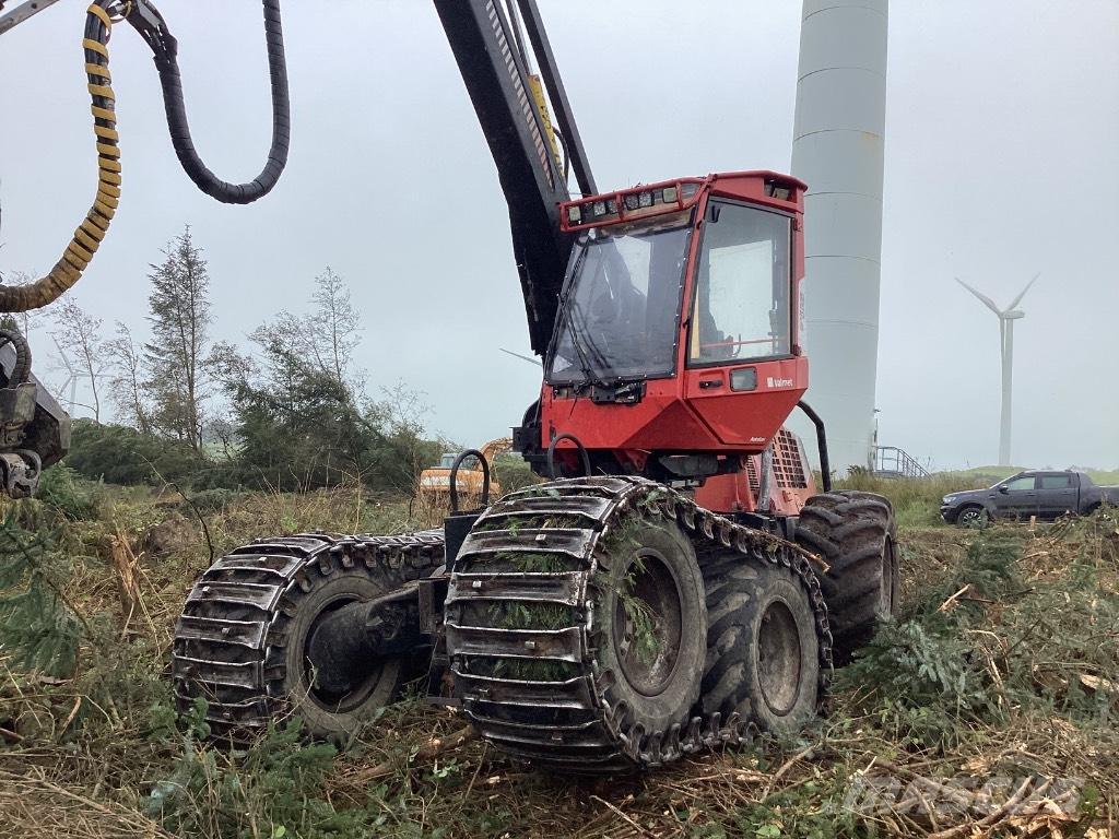 Komatsu 911.4 Harvesterji