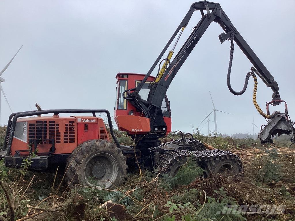 Komatsu 911.4 Harvesterji