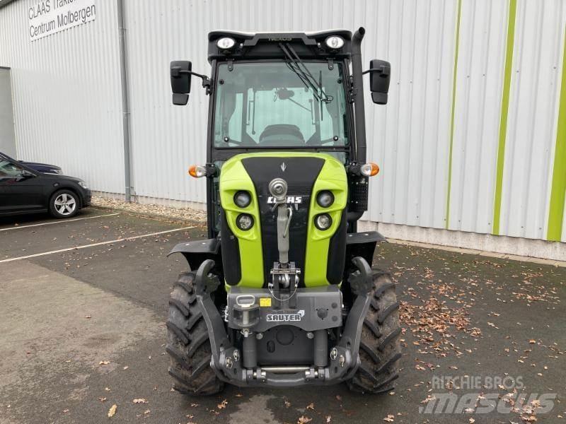 CLAAS NEXOS 240 M Traktorji