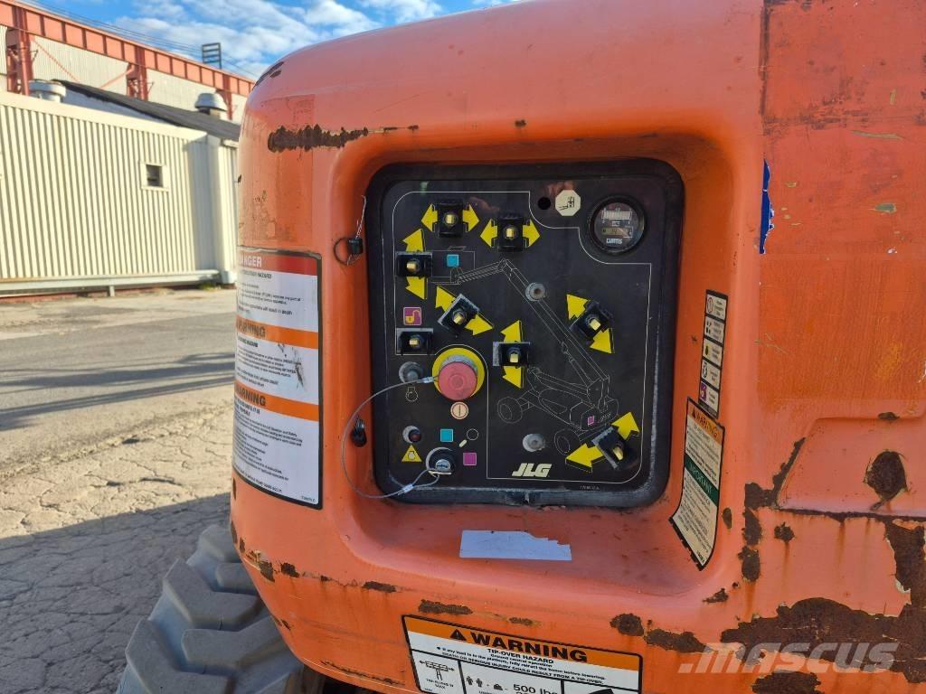 JLG M 600 JP Zglobne dvižne ploščadi