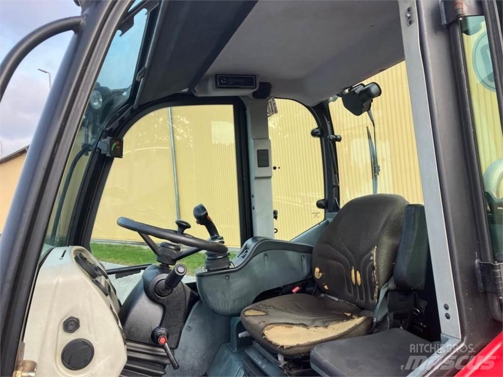 Schäffer 9610T Kmetijski teleskopski nakladalci