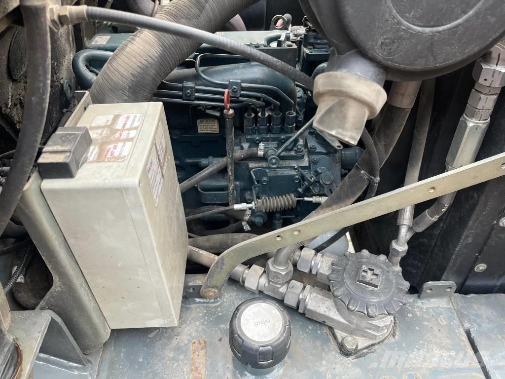 GiANT V5003 X-tra HD Kolesni nakladalci