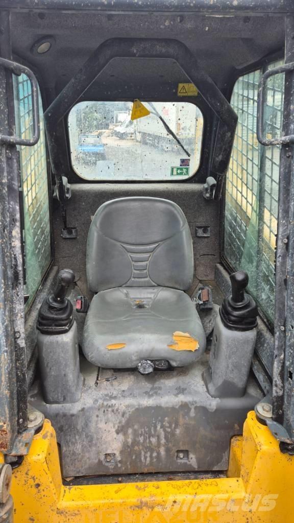 Gehl R 165 Skid steer mini nakladalci