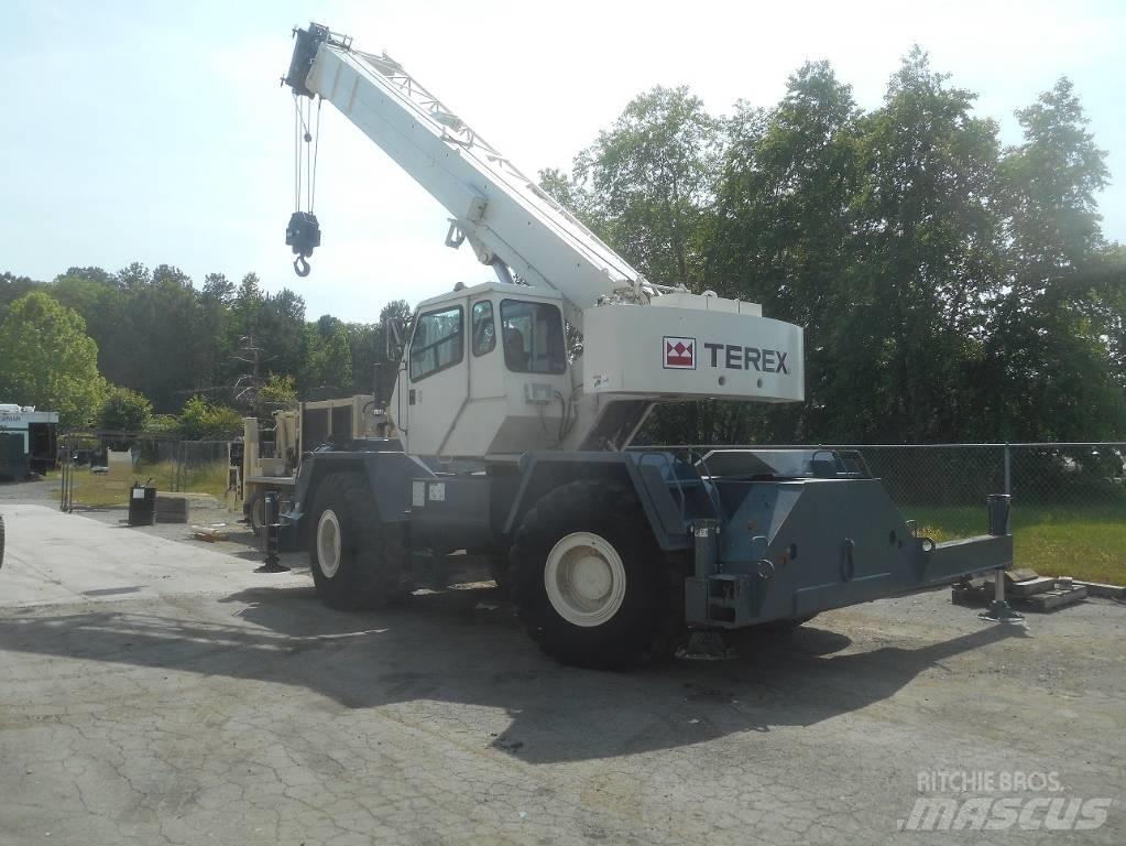 Terex RT 335 Rabljeni žerjavi za vsak teren