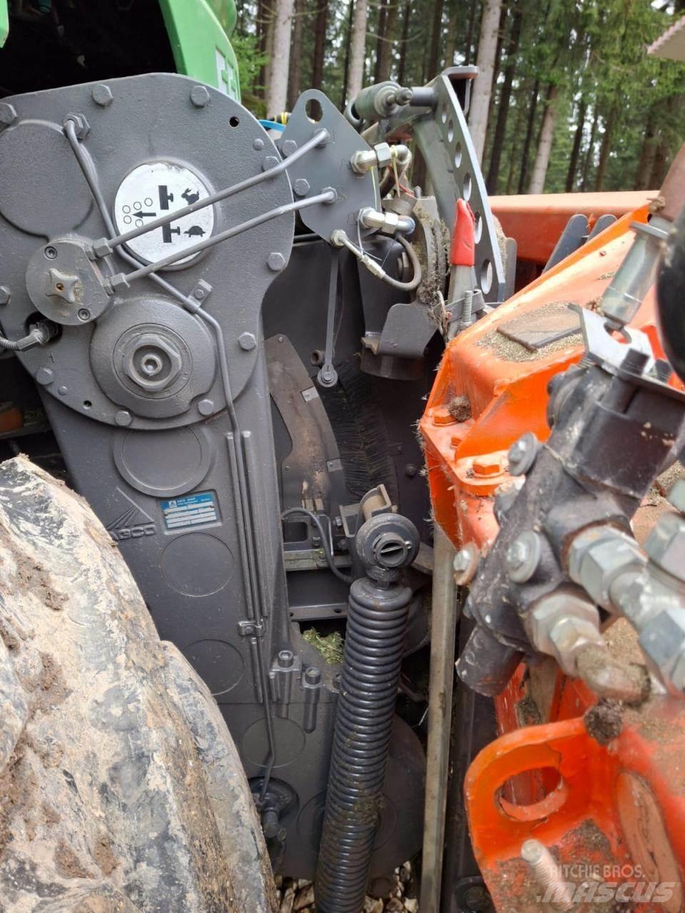 Fendt Katana 65 Stroji za krmo na lastni pogon