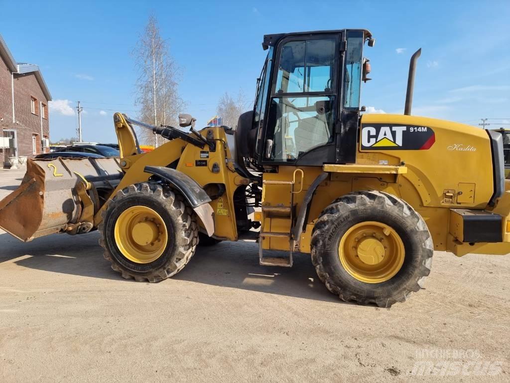 CAT 914 M Kolesni nakladalci