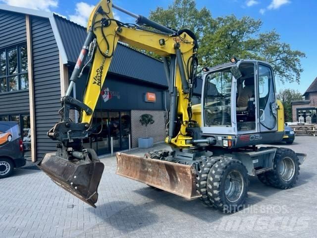 Neuson 9503 Bagri na kolesih