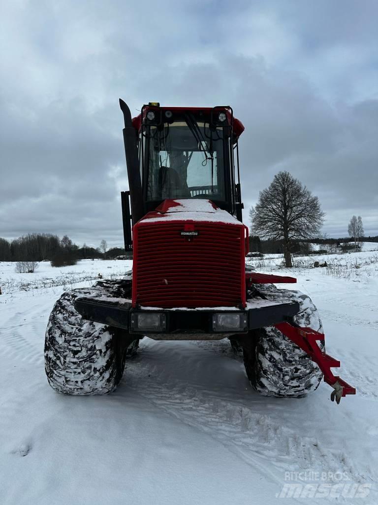 Komatsu 840 TX Forwarderji