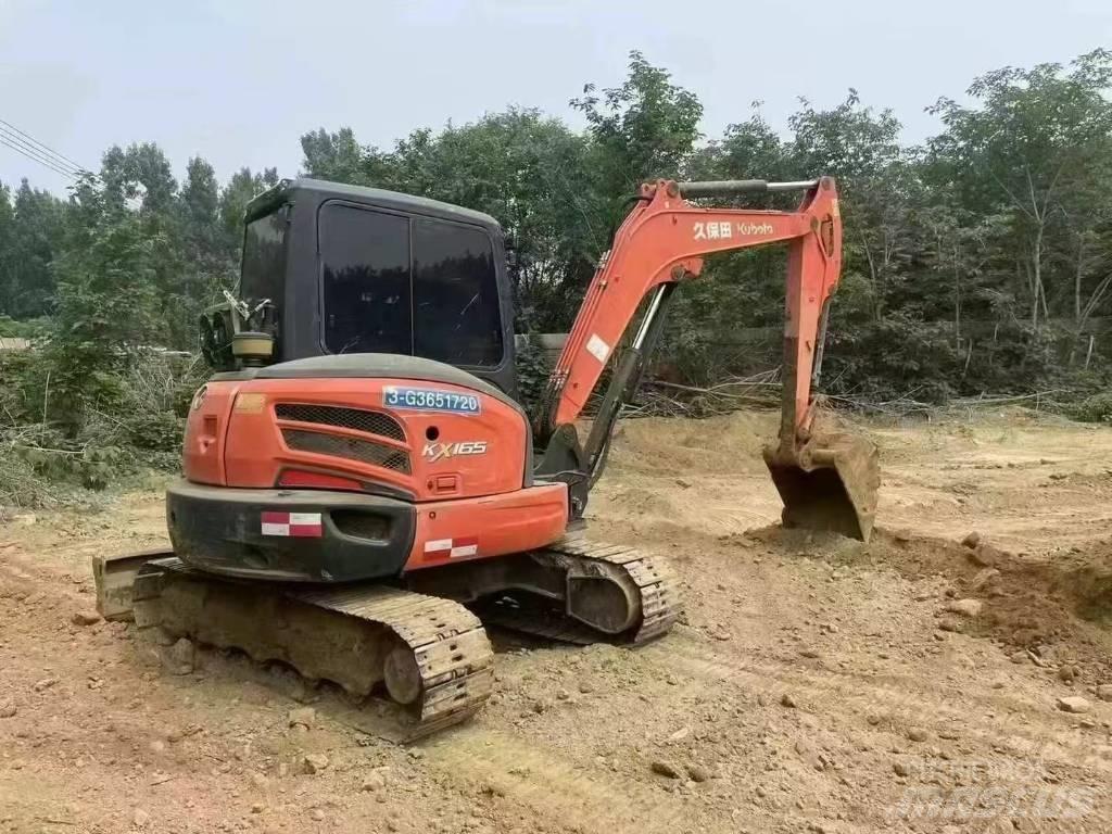 Kubota 165 Bagri goseničarji