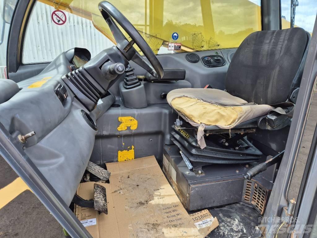 New Holland LM 1333 Teleskopski viličarji