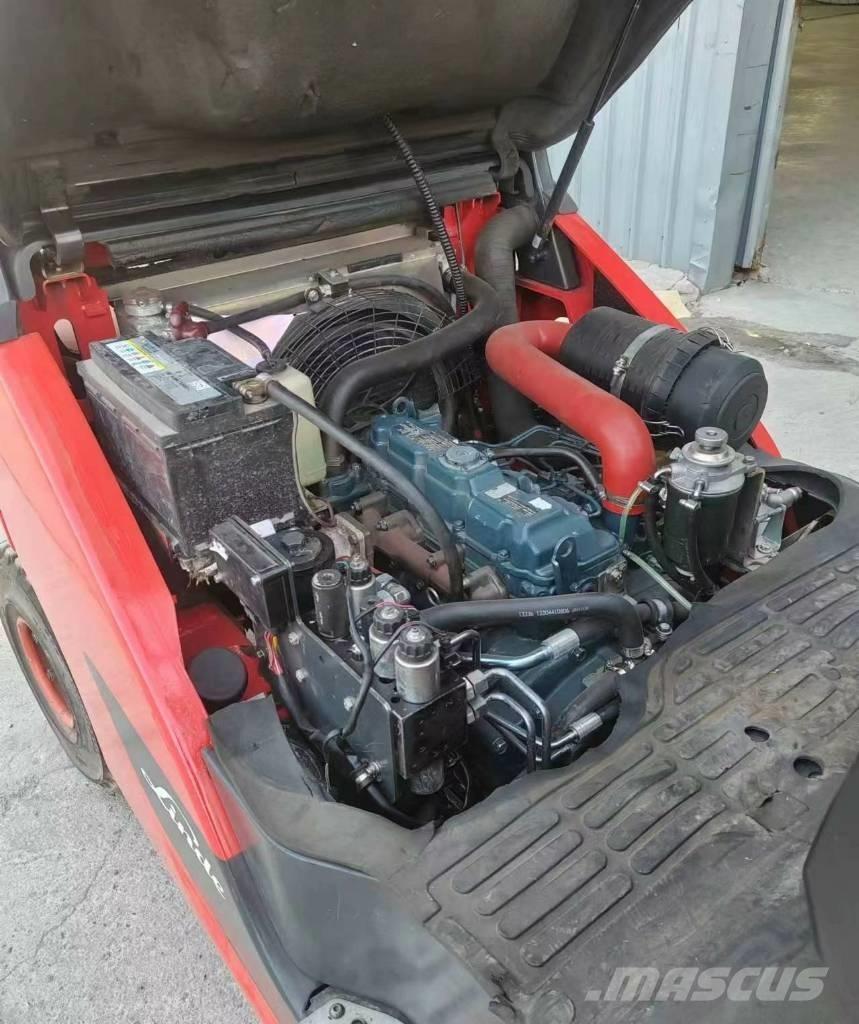 Linde H 30 D Dizelski viličarji
