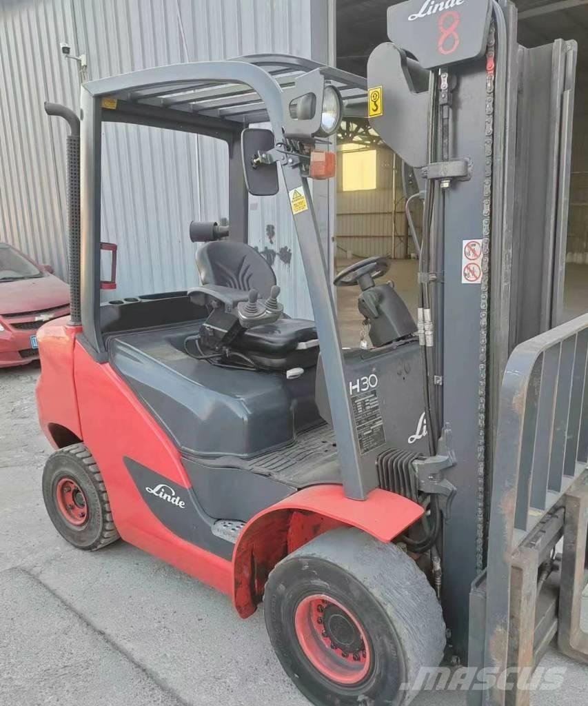 Linde H 30 D Dizelski viličarji