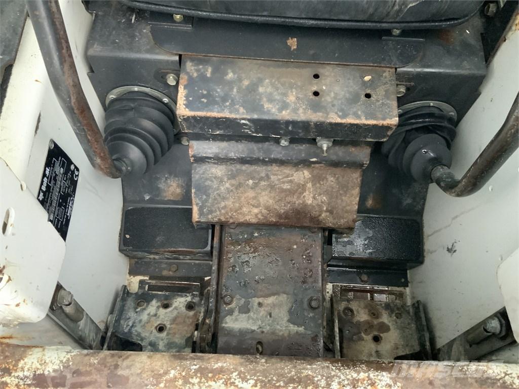 Bobcat 463 Skid steer mini nakladalci