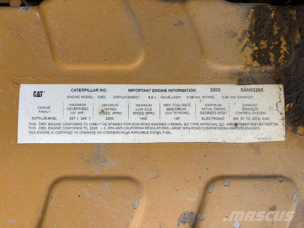 CAT 330C Bagri goseničarji