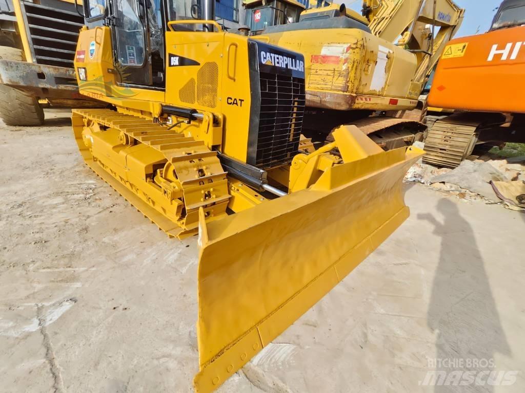 CAT D 5 K Buldožerji goseničarji
